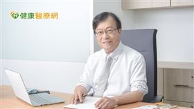 長期鑽研益生菌發展的蔡英傑教授發現，腸道菌種越豐富，人體就越能在遭受攻擊時展現韌性。