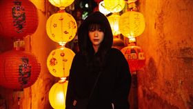 縉Jin辭掉工程師百萬年薪  混血兒娛樂提供