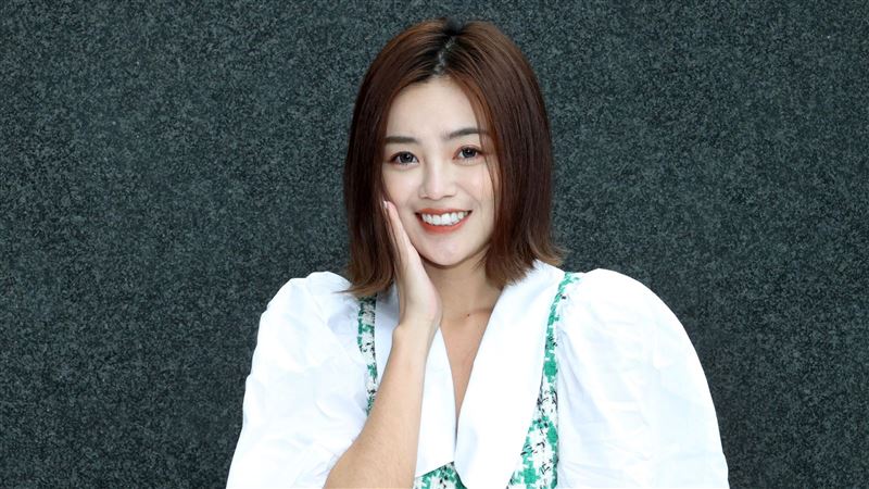 獨／李榮浩私下模樣曝　她坦言：嚇到