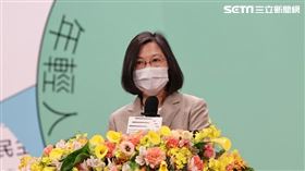 蔡英文出席「青平台基金會『台灣˙下一步˙永續民主』論壇」。（圖／總統府提供）