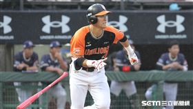 ▲統一獅外野手蘇智傑敲出三壘安打。（圖／記者劉彥池攝影）