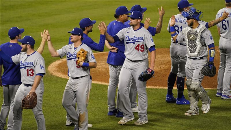公路大戰變混戰！道奇攻13分卻險勝