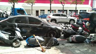 酒駕撞7機車釀5傷　駕駛態度差挨轟