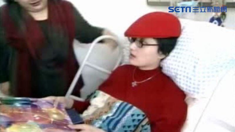 回顧／英國火車翻覆　名主播奇蹟生還