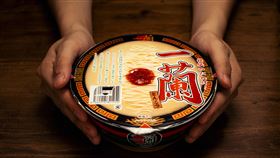 一蘭杯麵在日本一上市就賣翻，進軍台灣將在14日上午販售。（圖／業者提供）