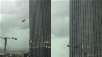十級風吹吊籃狂撞牆　2洗窗工人慘死