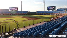 ▲樂天桃猿11日賽事改為梅花座。（圖／記者劉彥池攝影）