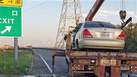 新／台78線轎車閘道自撞　2男雙亡(翻攝畫面)