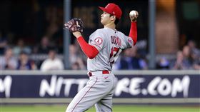 ▲大谷翔平結束投球後改守右外野。（圖／美聯社／達志影像）