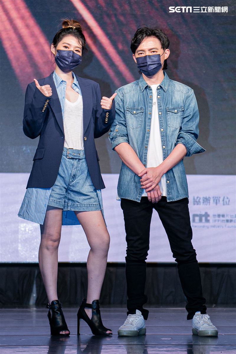 第32屆金曲獎搶先公佈入圍名單，Chick en Chicks擔任揭獎嘉賓。（圖／記者楊澍攝影）