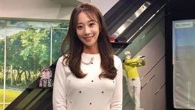 南韓MBC電視台女主播朴信映（音譯，박신영）10日上午撞死一名50歲的外送員騎士。IG