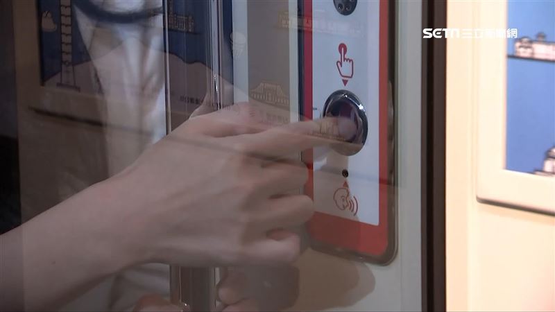 北捷驚見怪人「趴在車廂」　乘客嚇壞