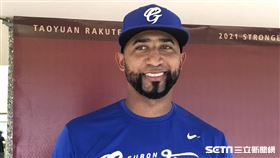 ▲富邦悍將工具人Eduardo Nunez（紐那斯）隨隊練球。（圖／記者蕭保祥攝影）