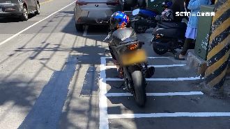 重機停汽車格　3小時後變「機車格」