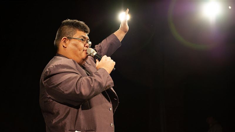 奶奶遭台鐵撞亡　脫口秀演員慟揭真相