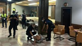 酒瓶,互砸,釣蝦場,飲酒