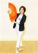 于美人為「超級紅人榜」500特輯，挑戰唱跳「阿里郎」台語版以及「雨夜花」，放話絕對要驚艷大家。（記者邱榮吉/攝影）