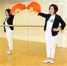 于美人為「超級紅人榜」500特輯，挑戰唱跳「阿里郎」台語版以及「雨夜花」，放話絕對要驚艷大家。（記者邱榮吉/攝影）