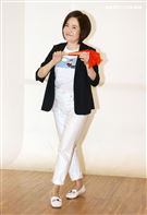 于美人為「超級紅人榜」500特輯，挑戰唱跳「阿里郎」台語版以及「雨夜花」，放話絕對要驚艷大家。（記者邱榮吉/攝影）