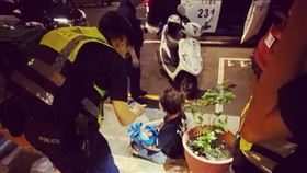 桃園,棄嬰,路邊,（圖／翻攝自Dcard）