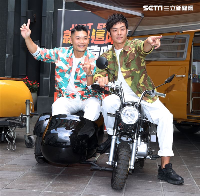 李玖哲、姚元浩帶大家走遍台灣、認識在地好味道。（記者邱榮吉/攝影）