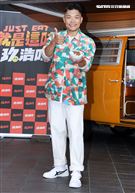 李玖哲下鄉「就是這味-玖浩吃」因台語不輪轉製與阿公阿嬤蹦出許多笑話。（記者邱榮吉/攝影）