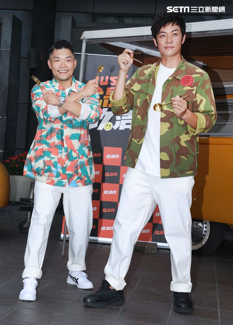 李玖哲、姚元浩全新一季改版「就是這味-玖浩吃」。（記者邱榮吉/攝影）