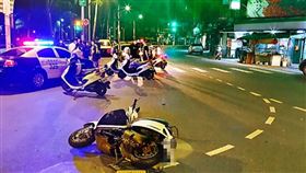 新北,中和,竹聯幫,四海,屁孩,撞擊（圖／翻攝畫面）