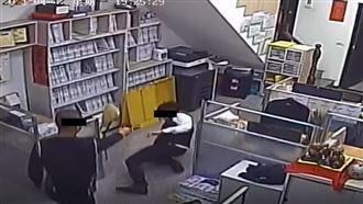 不爽前女友聊天　醋男發狠開槍尷尬了