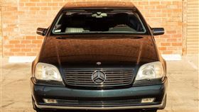 ▲Michael Jordan曾擁有的Mercedes-Benz S600 Coupe。（圖／翻攝bringatrailer網站）
