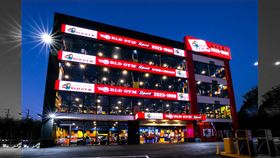 世界健身俱樂部(圖/翻攝畫面)