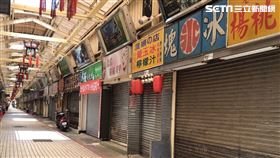 台北市本吐疫情爆發，萬華區受創最深，華西街夜市、廣州街夜市難得一人都沒有，整個街區空空蕩蕩。台北,萬華,三級警戒,本土 記者李依璇攝影
