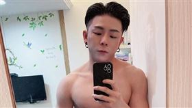 瘋男 Nick/翻攝自瘋男 Nick臉書