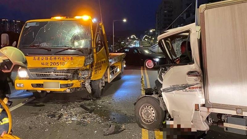 樹林貨車撞高公局拖吊車　男腿部變形