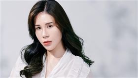 丹妮婊姐在臉書呼籲，若是沒有必要就不要出門。（圖／翻攝自丹尼婊姐臉書）