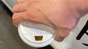 急診醫工作爆量！一天喝半杯咖啡暖喊：我們是戰勝病毒曙光▲。（圖／翻攝自魏智偉奔跑吧鋼鐵急診醫師）