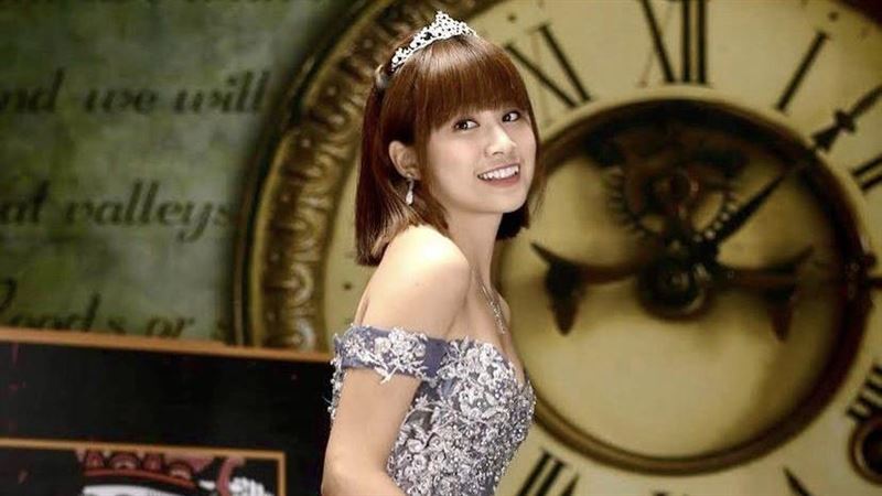 女神公主裝炸出巨胸　網喊王子受不了
