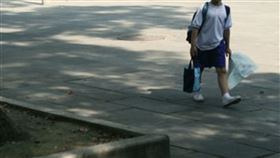 一氧化碳,父母,男童,放學,死亡,奶奶