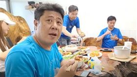 杏仁哥,群聚,直播,用餐,室內,高鈞鈞