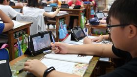 ▲多元的學習資源，讓同學更有效吸收課程內容。