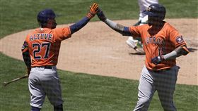 ▲馬多納多（Martin Maldonado）炸裂2分砲。（圖／美聯社／達志影像）