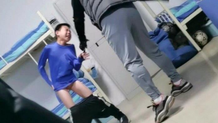 號稱全中國最專業　虐球員吃隔天剩菜