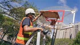 籃框,口罩,稽查,開單（圖／翻攝畫面）