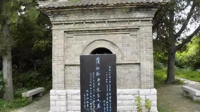 《聊齋》蒲松齡墳墓被扒開　怪事發生