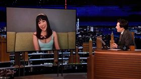 吳恬敏連線登上《吉米秀》節目。（圖／翻攝自The Tonight Show Starring Jimmy Fallon YouTube）