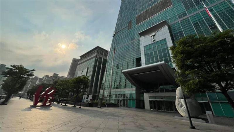 三級警戒何時解除？專家揭關鍵1條件