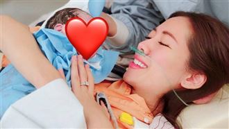 劉伊心誕下小王子　公開催淚生產影片