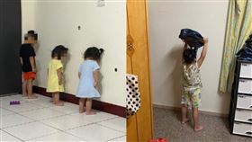 教育部宣布延長停課！家長絕望刷一排「罰站樓」（圖／翻攝自爆廢公社公開版）
