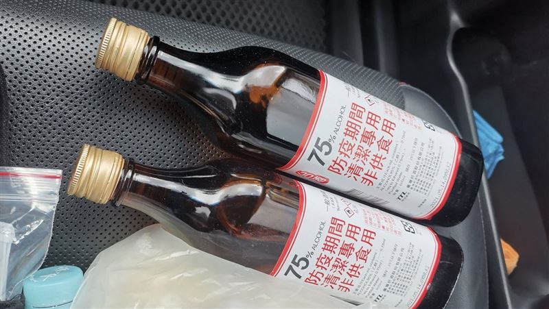 得手2瓶酒精下秒悲劇！眾人狂嘆可惜