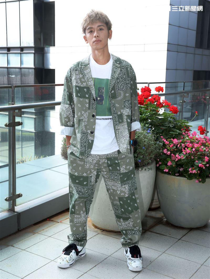 全明星鼓鼓三立新聞網專訪。（記者邱榮吉/攝影）